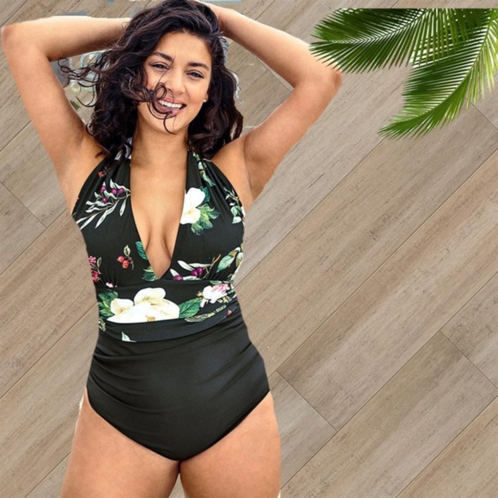 CUPSHE BLACK / FLORAL HALTER CUT OUT ONE PIECE SWIMSUIT